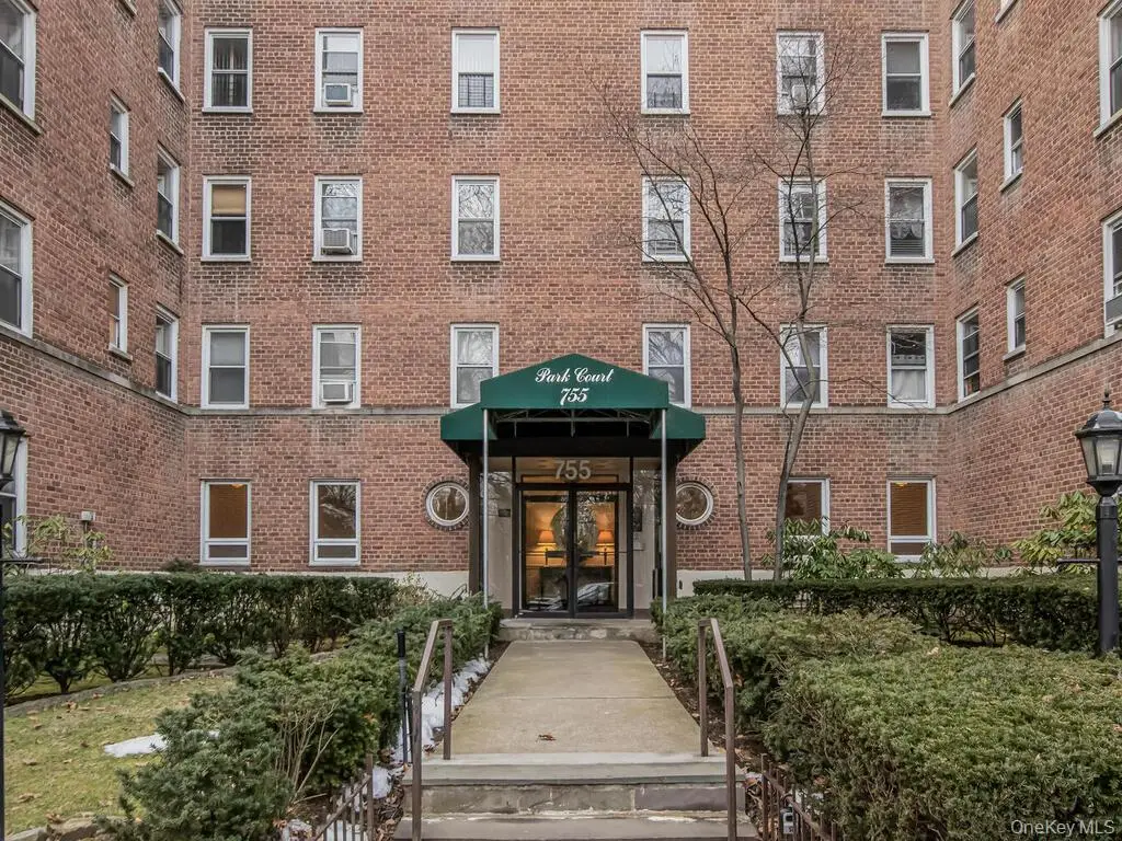 755 Bronx River Road #2G, Bronxville, NY 10708 - Image #1