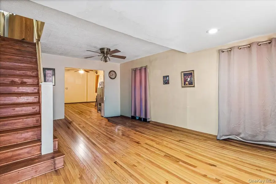 11722 142nd Place, Jamaica, NY 11436 - Image #2