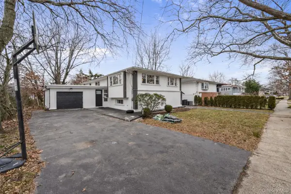 1016 Westwood Road, Woodmere, NY 11598