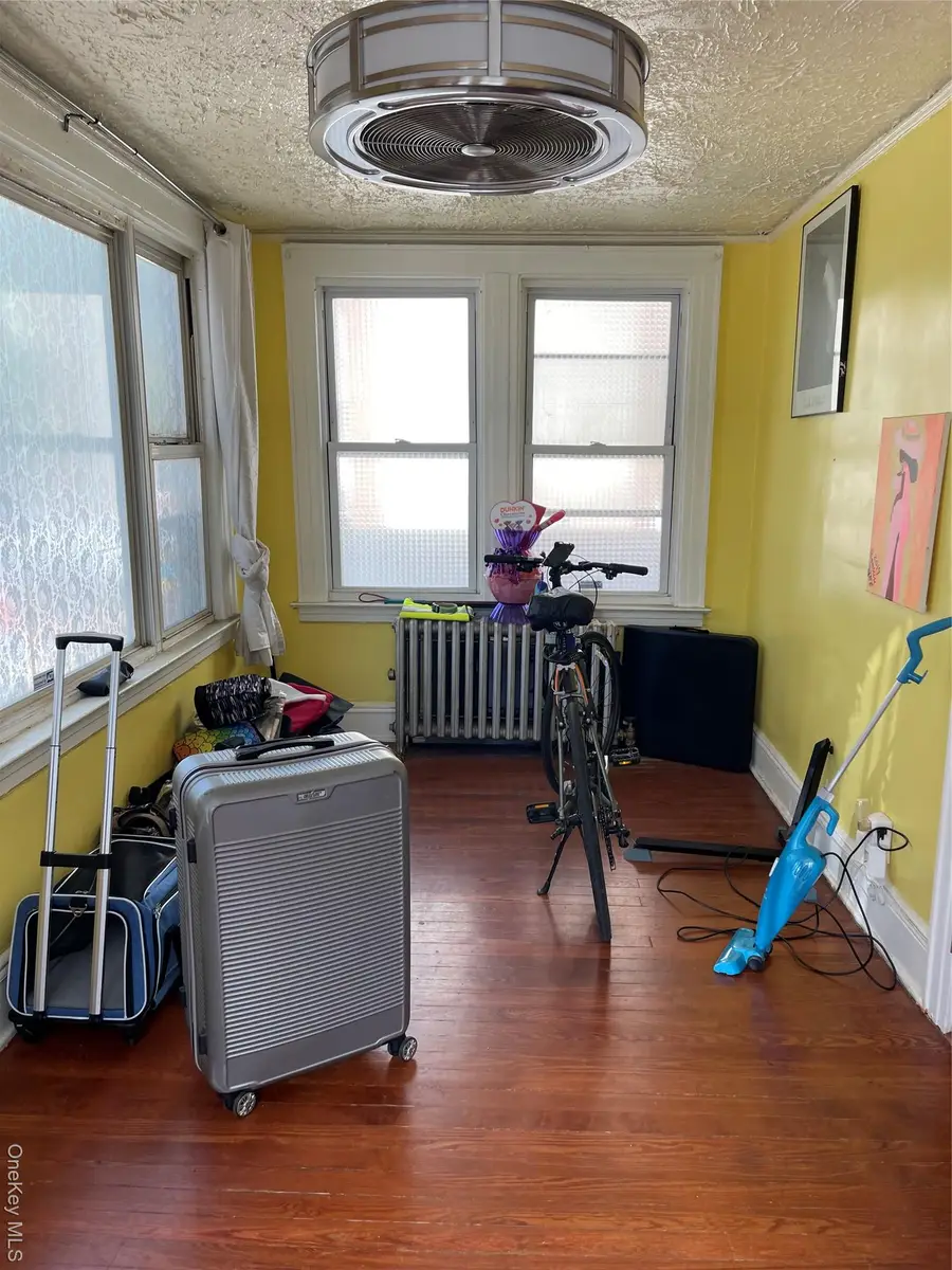 115-45 199th Street, Saint Albans, NY 11412 - Image #2