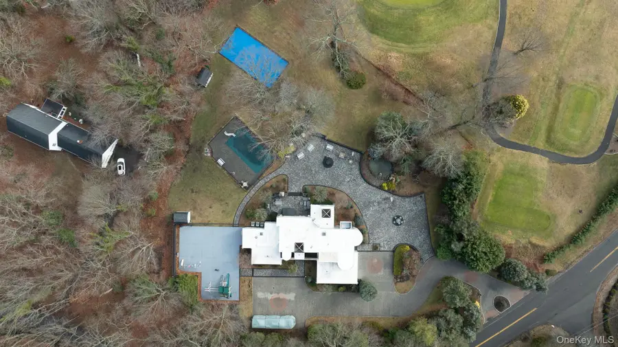 83 Cliff Road, Port Jefferson, NY 11777 - Image #3