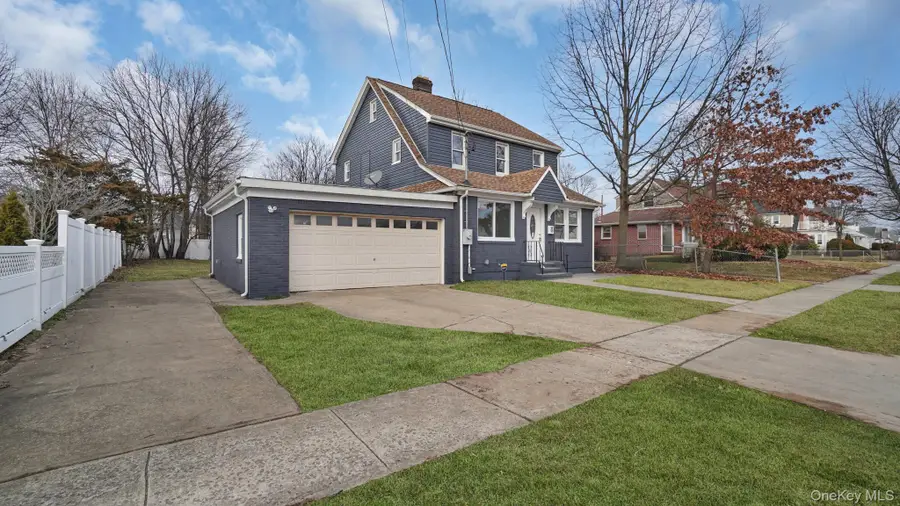 39 Acacia Avenue, Hempstead, NY 11550 - Image #2