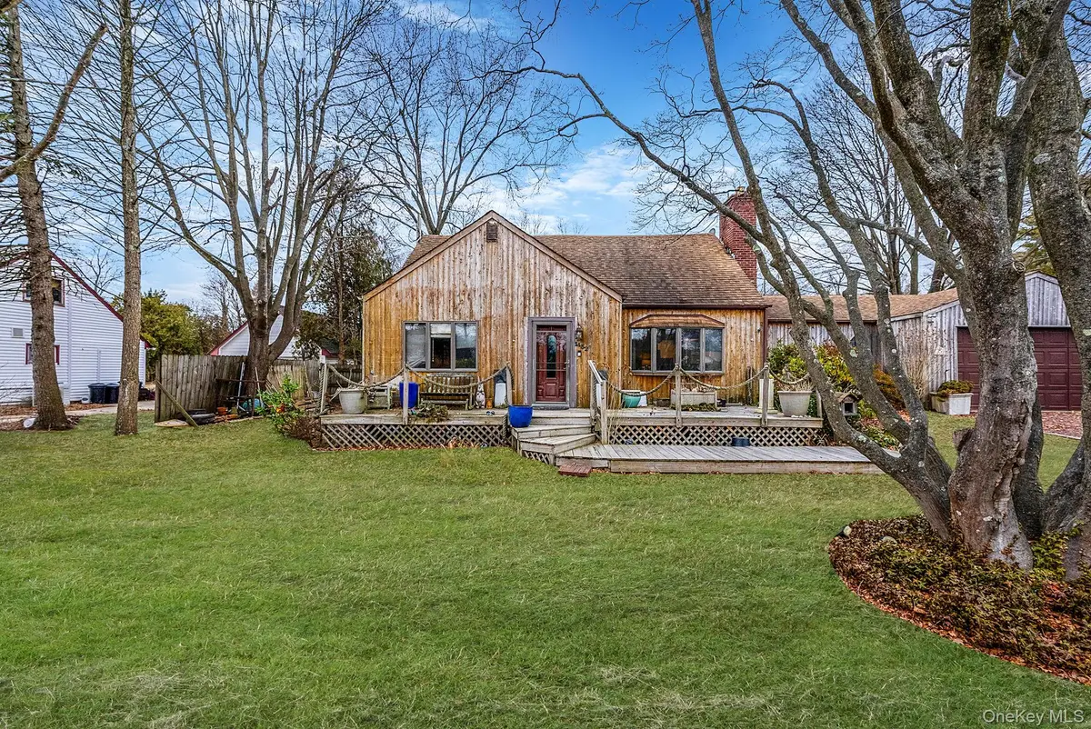 1432 Gardiner Drive, Bay Shore, NY 11706 - Image #1