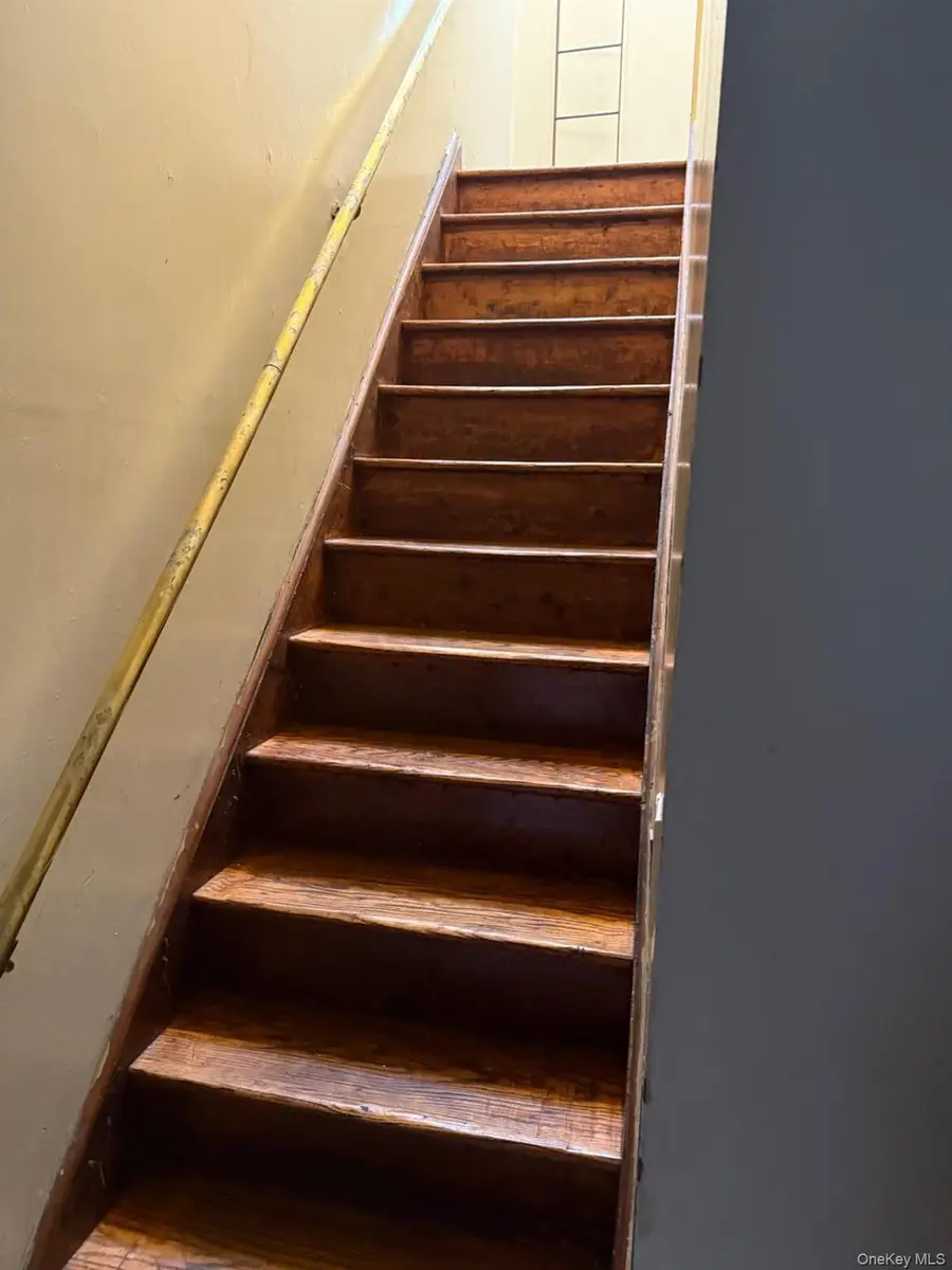 3800 Bronxwood Avenue, Bronx, NY 10469 - Image #3