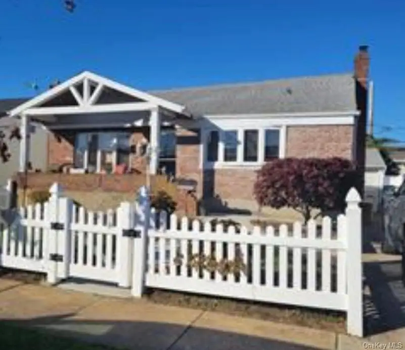 68 Howard Ave Avenue, Freeport, NY 11520 - Image #2