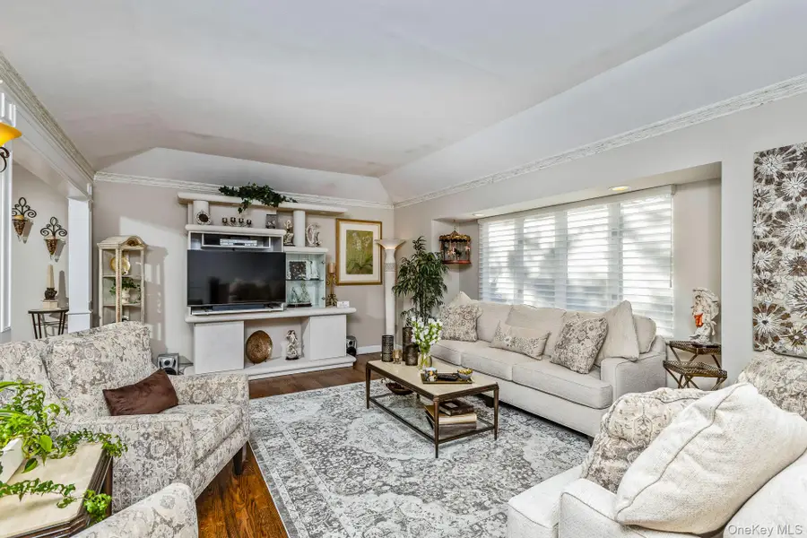 74 Lauren Avenue, Dix Hills, NY 11746 - #3