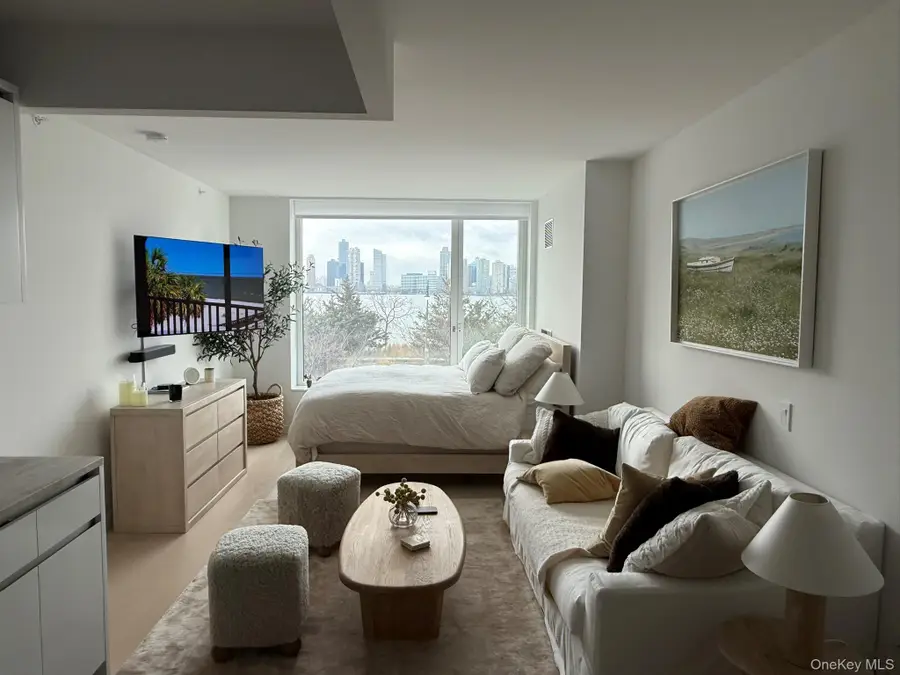 450 Washington Street #306, Manhattan, NY 10013 - Image #2