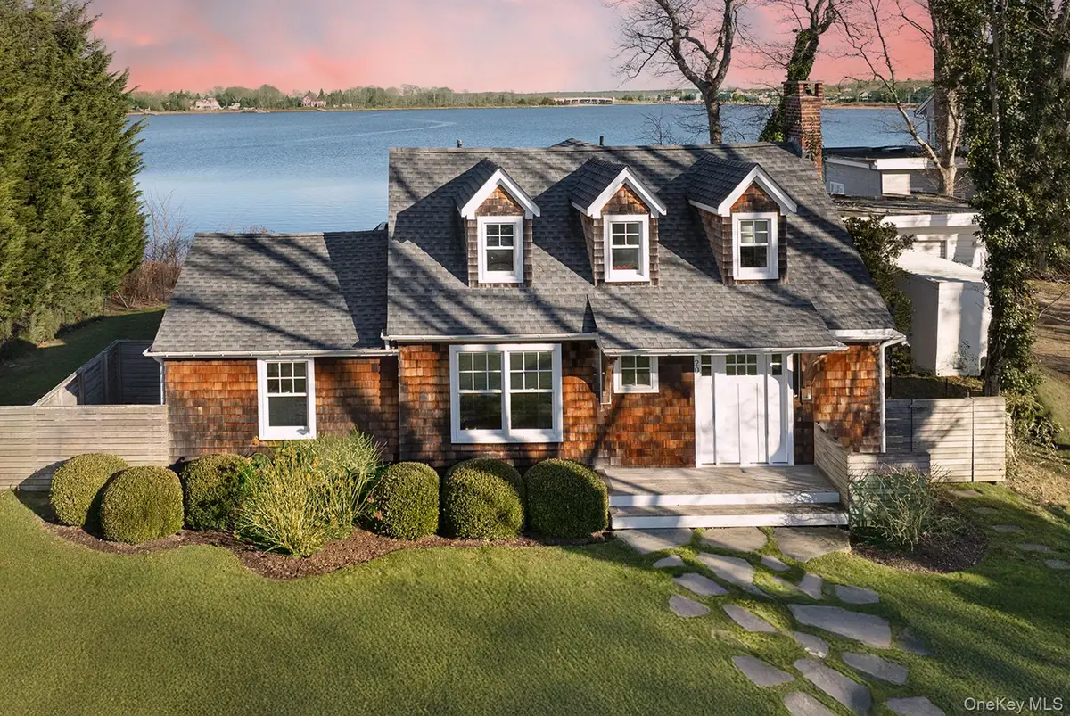 20 Whalers Walk, Noyack, NY 11963 - Image #1