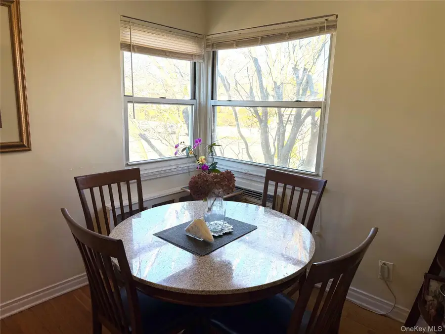 196-40 Pompeii Avenue #2, Hollis, NY 11423 - Image #3