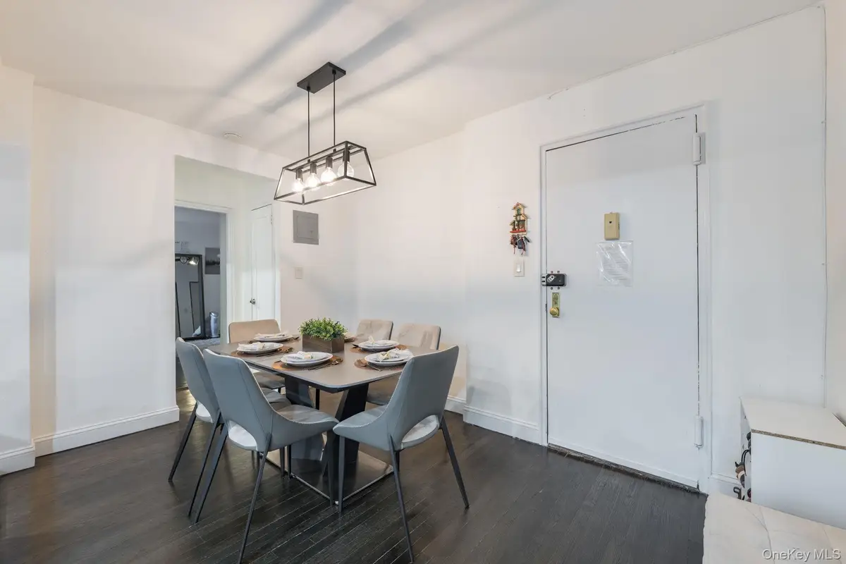 84-01 Main Street #527, Briarwood, NY 11435 - Image #1