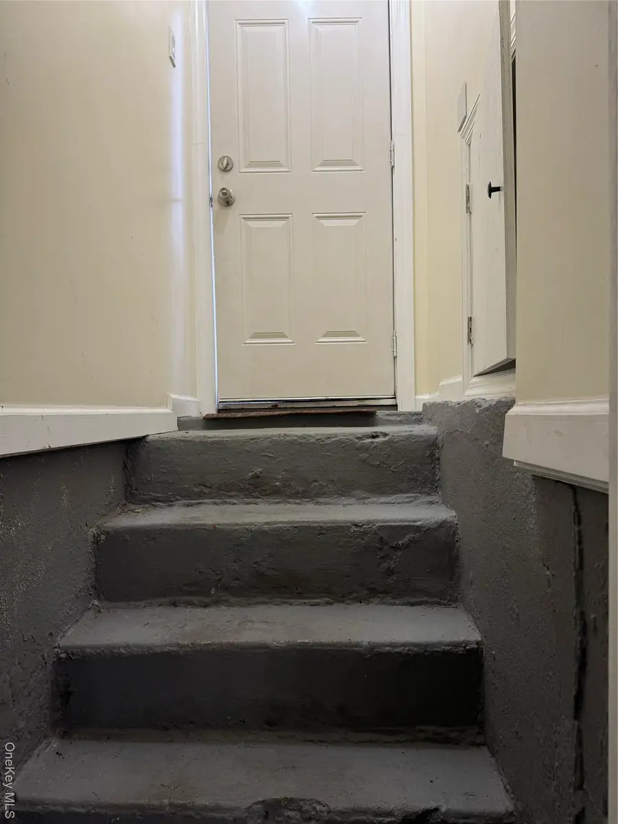 10736 109th Street, South Richmond Hill, NY 11419 - Image #3