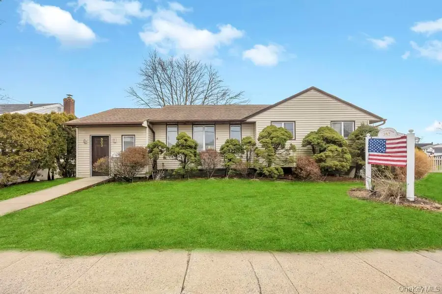 303 Woodbury Road, Hicksville, NY 11801 - Image #2