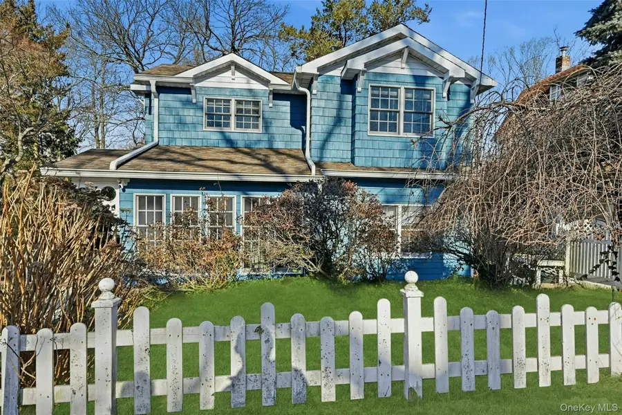 44 Bayberry Drive, Huntington, NY 11743 - Image #2