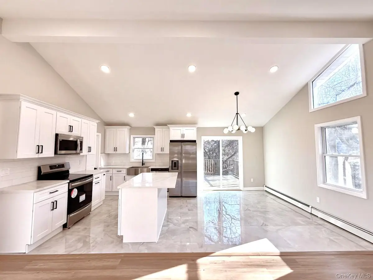 53 W Yaphank Road, Medford, NY 11763 - Image #1