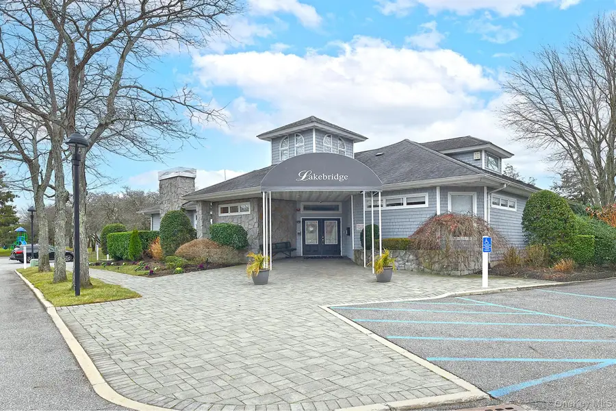 104 Lakebridge Drive N, Kings Park, NY 11754 - Image #2