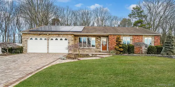 52 San Rafael Avenue, Holbrook, NY 11741