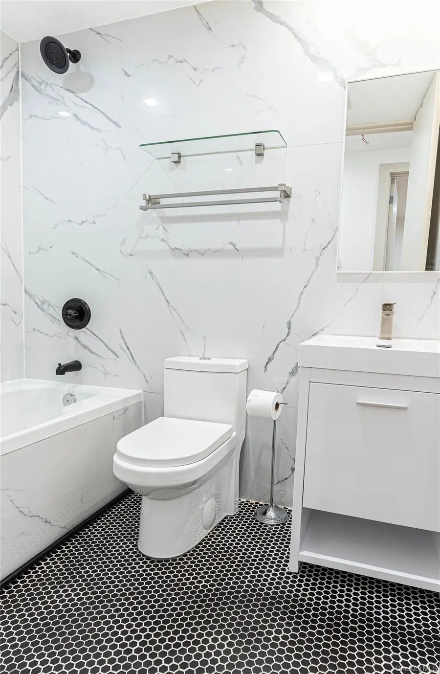 282 E 38th Street, Brooklyn, NY 11203 - Image #3