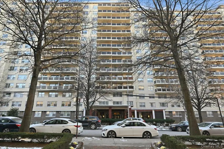 175-20 Wexford Terrace #14U, Jamaica, NY 11432 - Image #2