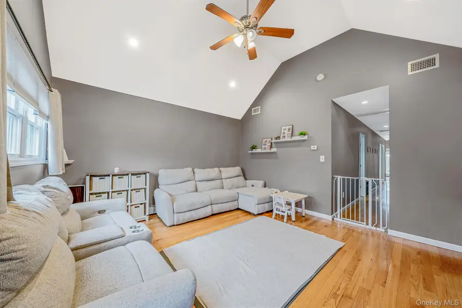 1515 Cross Bay Boulevard, Broad Channel, NY 11693 - Image #2