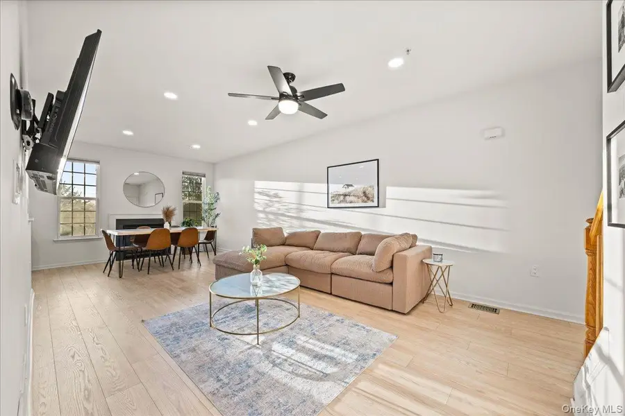 917 Balsam Drive, New Windsor, NY 12553 - Image #2