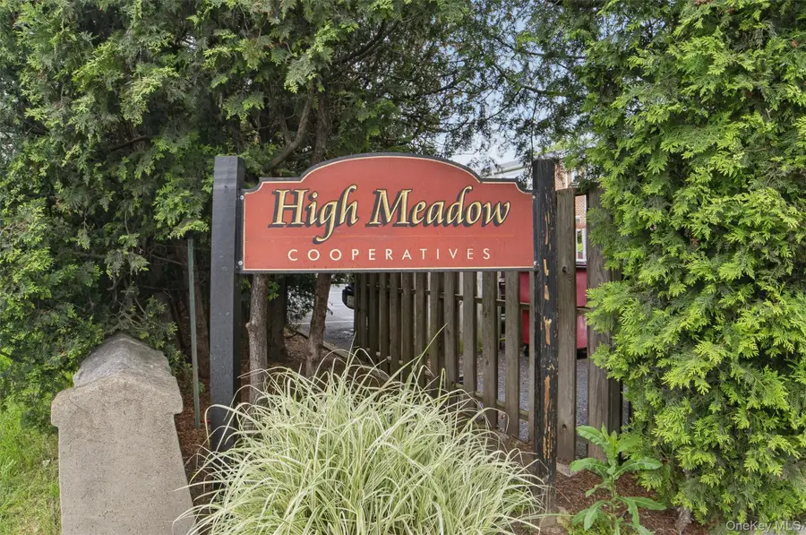 42 Charter Circle #42, Ossining, NY 10562 - #2