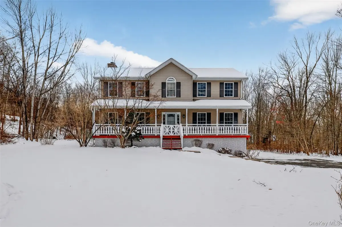 6 Jill Marie Circle, Wallkill, NY 12589 - Image #1