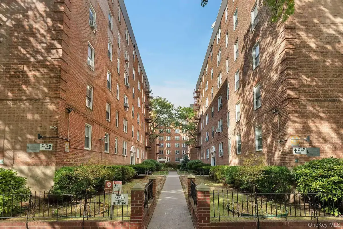 144-45 Sanford Avenue #6A, Flushing, NY 11355 - Image #1