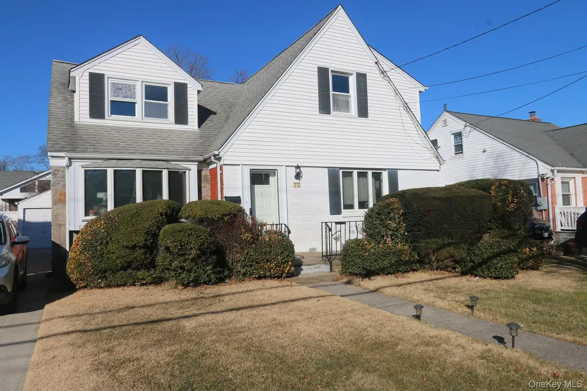 73 Evans Street, New Hyde Park, NY 11040 - Image #1