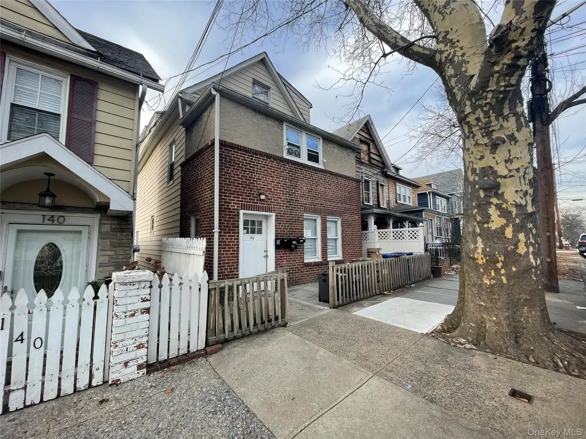 142 N Terrace Avenue, Mount Vernon, NY 10550 - Image #1
