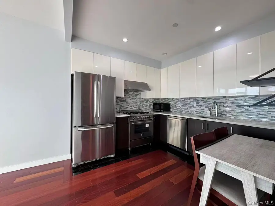 142-38 37th Avenue #13C, Flushing, NY 11354 - Image #3