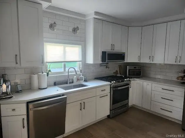 12 E Nauraushaun Avenue, Pearl River, NY 10965 - Image #3