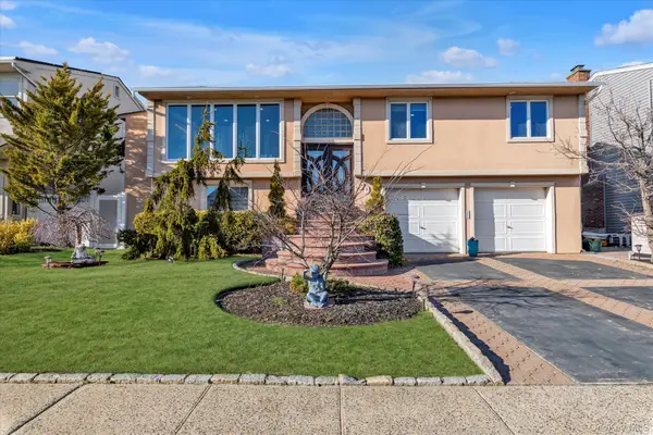 909 Gerry Avenue, Lido Beach, NY 11561