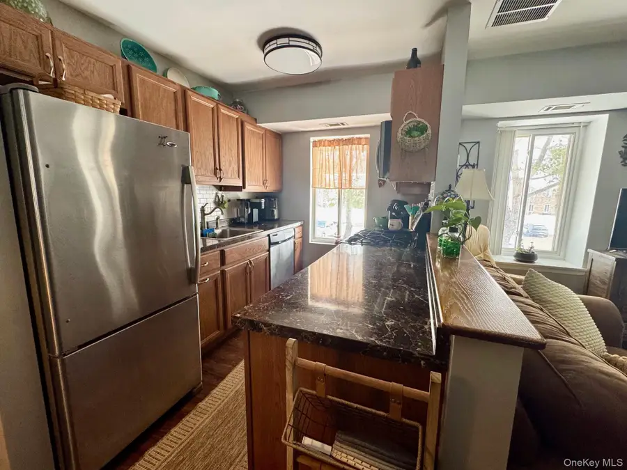 8 Idaho #i8, Coram, NY 11727 - #3