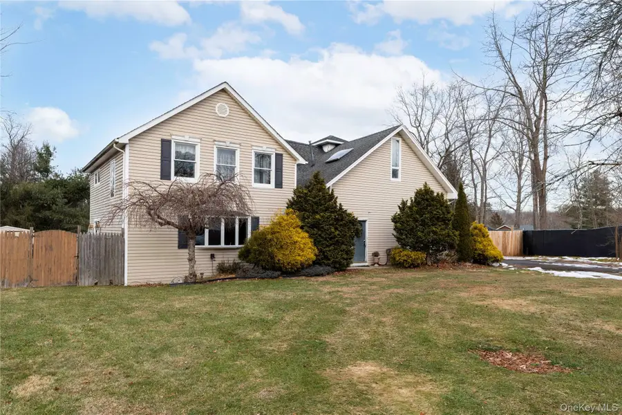 18 Parker Drive, Mahopac, NY 10541 - #2