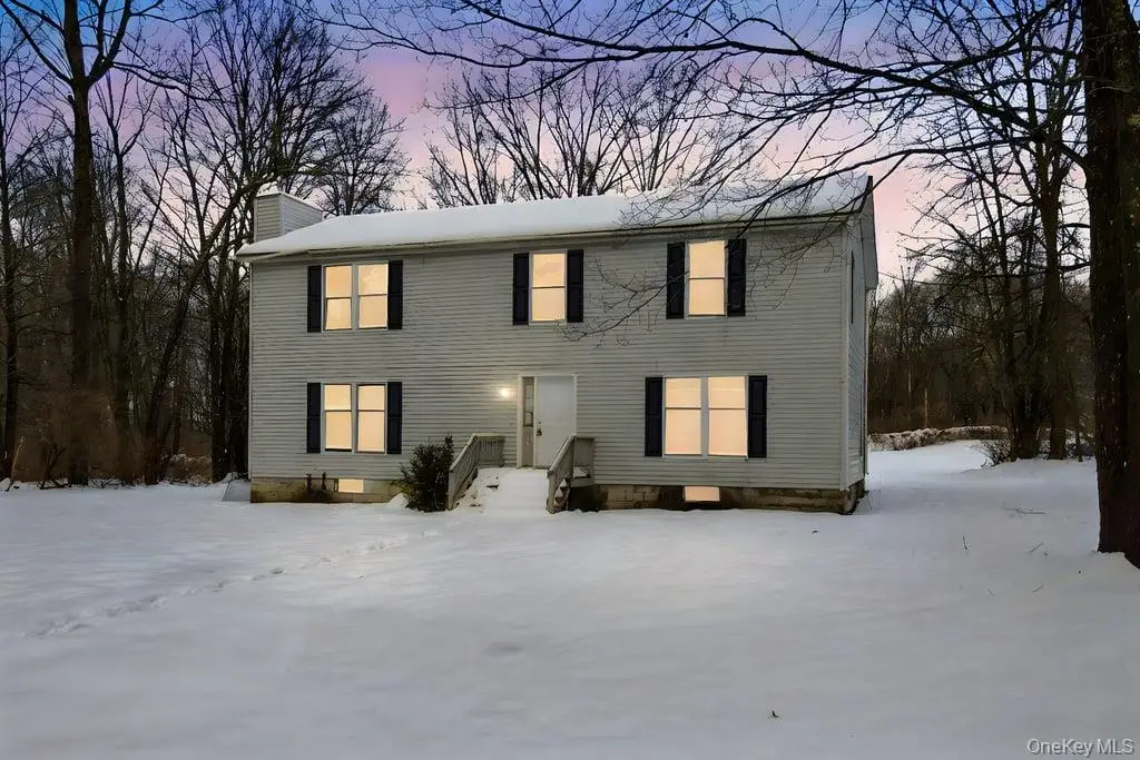 447 N Elting Corners Road, Highland, NY 12528 - #1