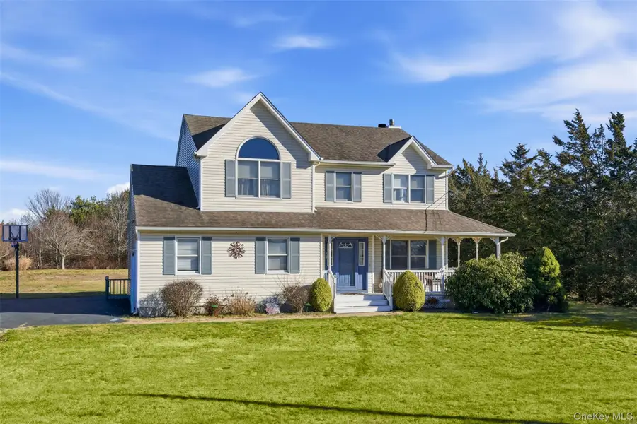 5750 Aldrich Lane, Mattituck, NY 11952 - Image #2