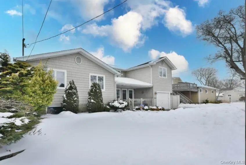 320 Roosevelt Avenue, Massapequa Park, NY 11762 - #3