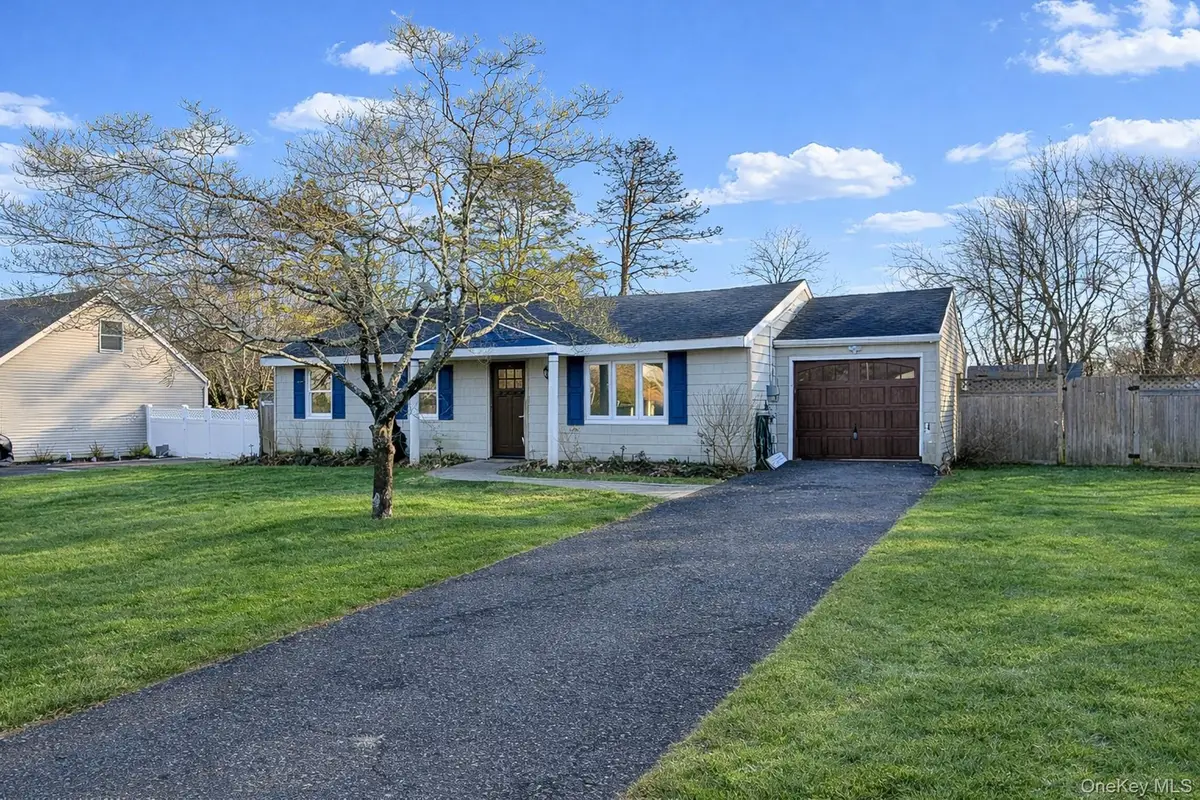 20 Ridge Haven Drive, Ridge, NY 11961 - Image #1