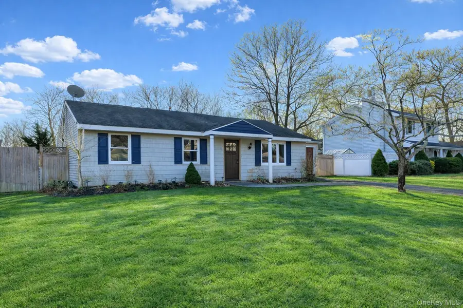 20 Ridge Haven Drive, Ridge, NY 11961 - Image #3