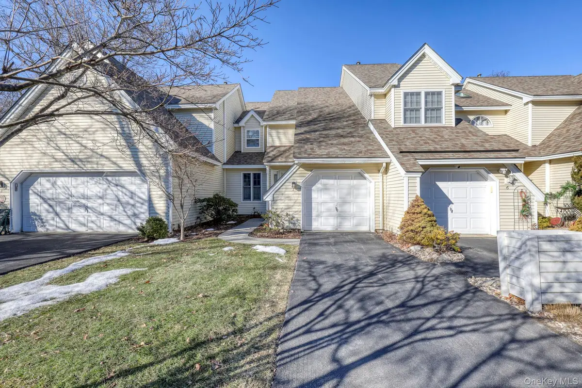 7 Birkdale Court, Poughkeepsie, NY 12603 - Image #1