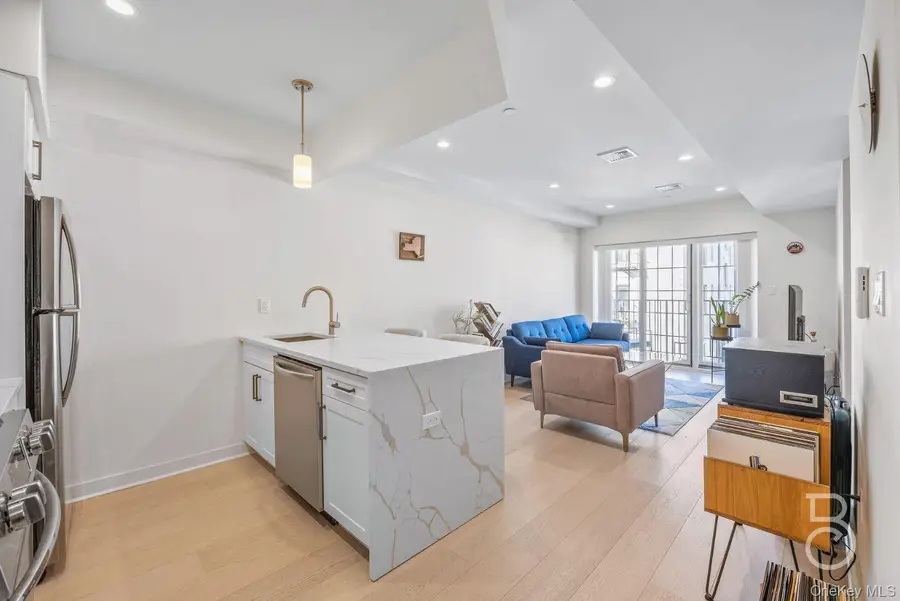 25-74 34th Street #4C, Astoria, NY 11103 - Image #3