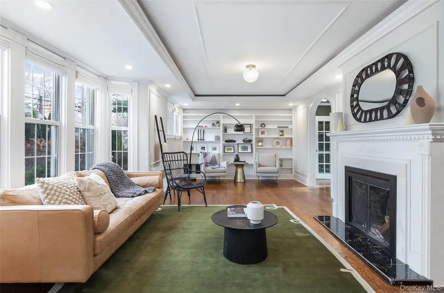 25 Roxbury Road, Scarsdale, NY 10583 - Image #2