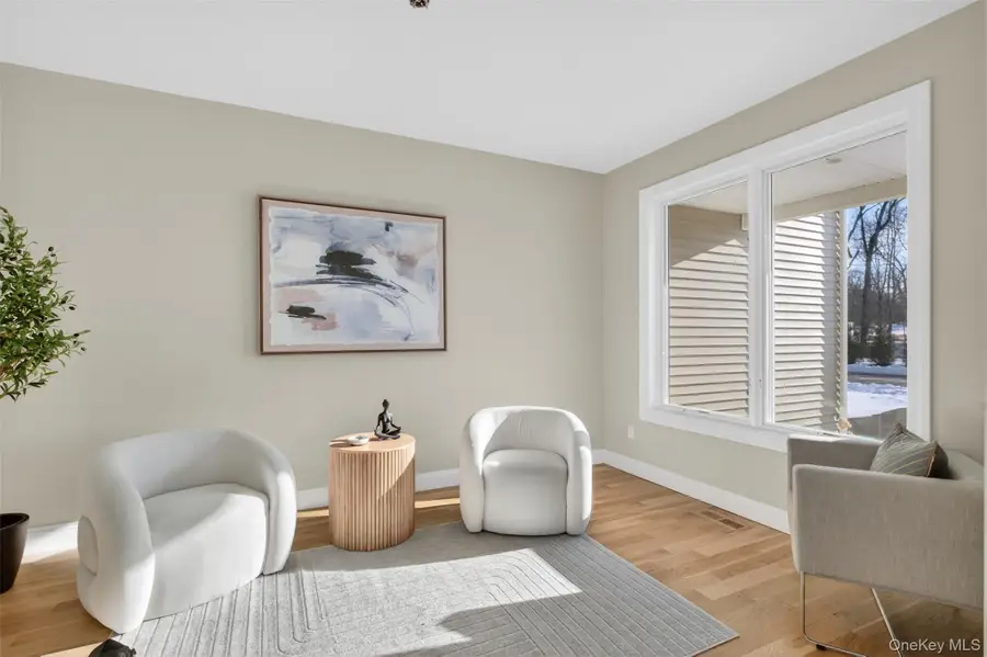 2 Rustic Drive, Rock Tavern, NY 12575 - #3