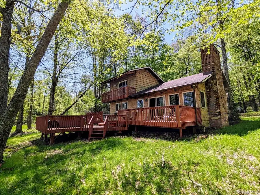 9 Canterbury Court, Bethel, NY 12720 - #2