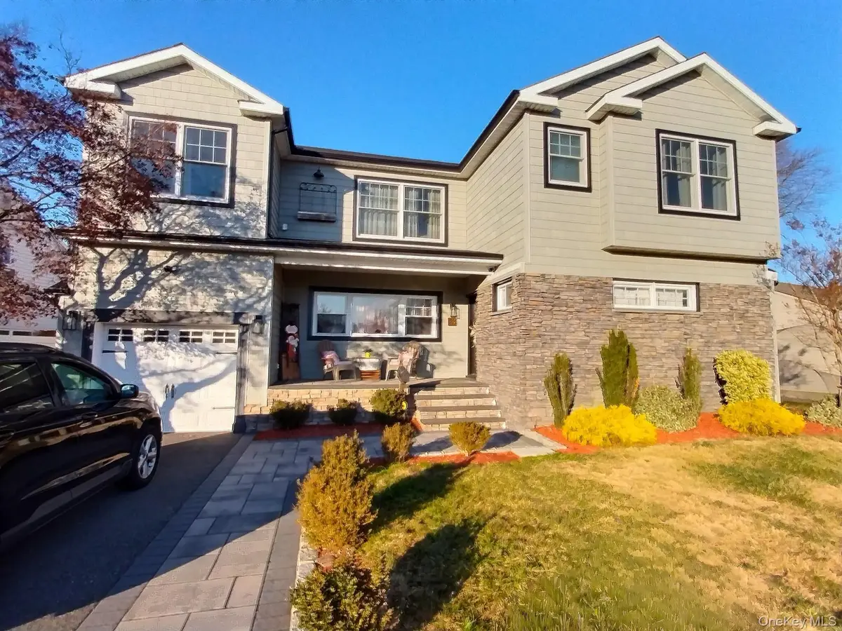 166 Daniel Road N, Massapequa, NY 11758 - Image #1