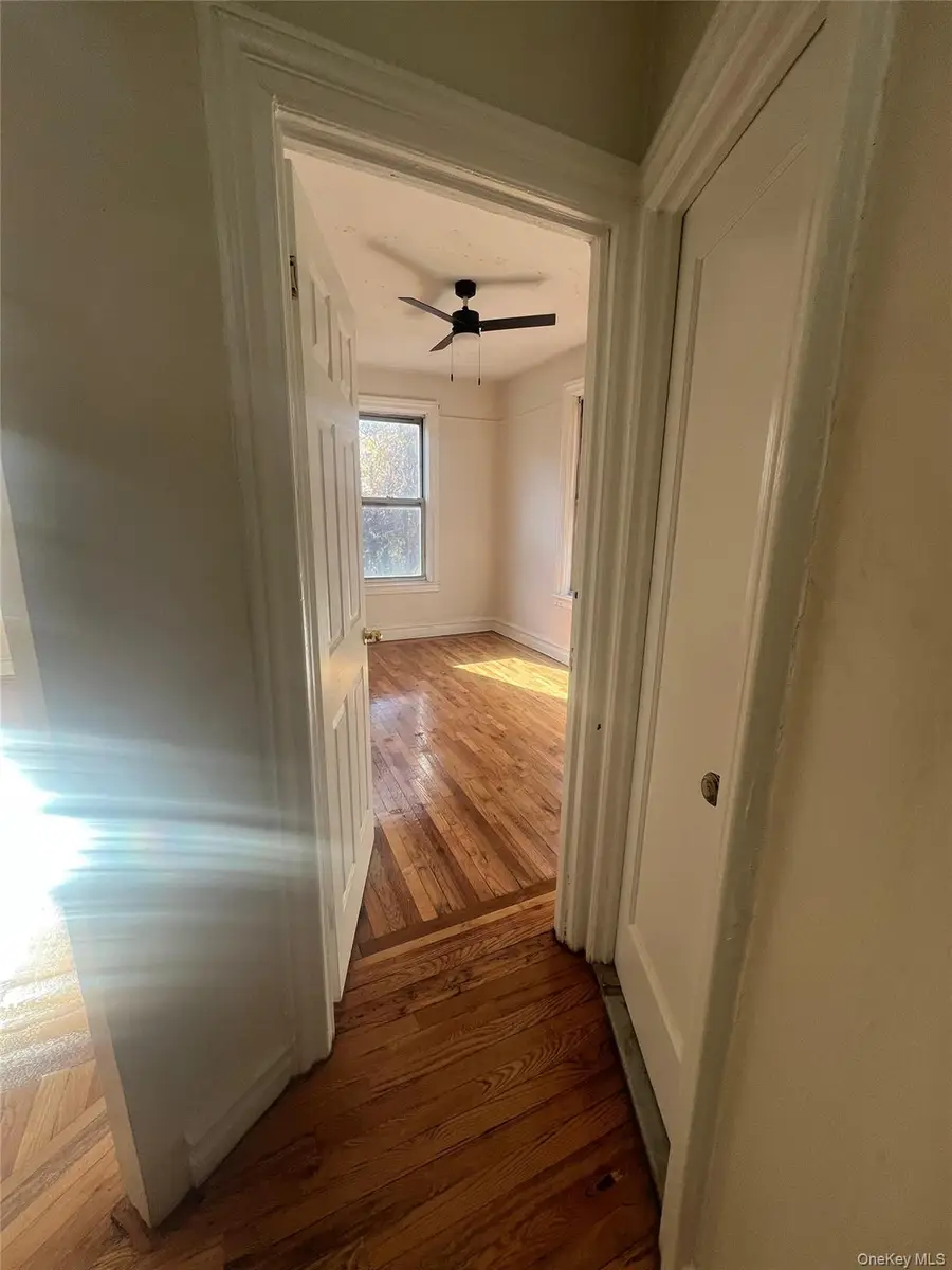 642 E 223rd Street, Bronx, NY 10466 - Image #3