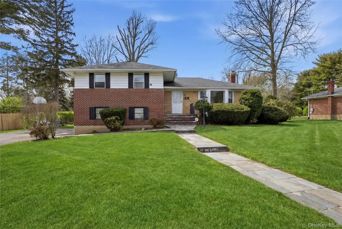 12 Viola Drive, Glen Cove, NY 11542 - #1