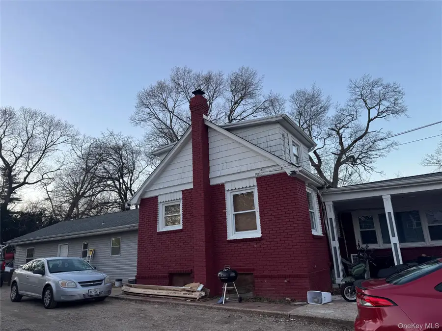 71 11th Avenue, Huntington Station, NY 11746 - Image #3