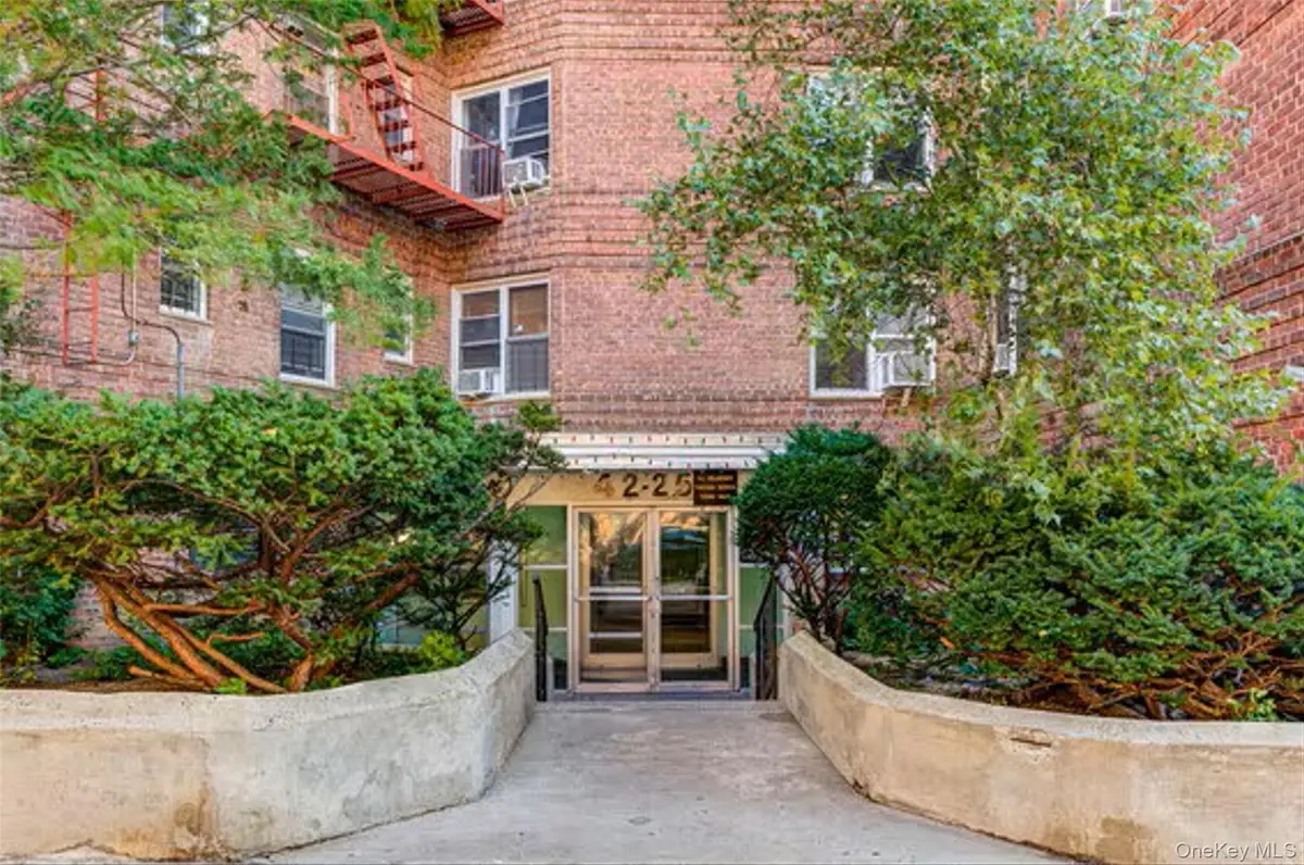 42-25 80th Street #5B, Elmhurst, NY 11373 - Image #1