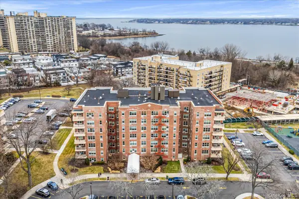 23-45 Bell Boulevard #2D, Bayside, NY 11360